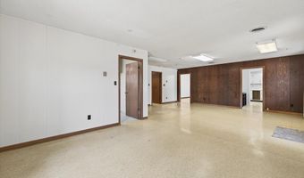 2082 W State Rd 54, Bloomfield, IN 47424