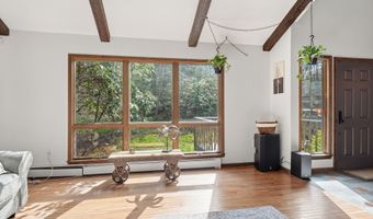 283 Main St S, Bethlehem, CT 06751