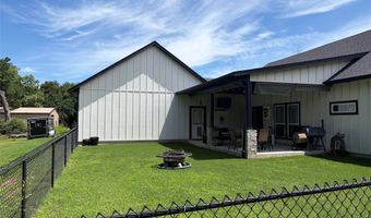 410 S Wickham St, Alvord, TX 76225