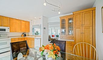 53 CAPE HENLOPEN Dr 6, Lewes, DE 19958