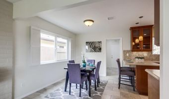 6738 Dennison St, San Diego, CA 92122