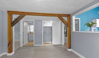 1254 Wade St, Austin, IN 47102