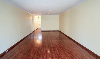 132 Harbor S 132, Amityville, NY 11701