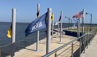 345 Bowen St, Biloxi, MS 39530