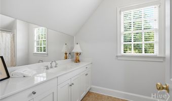 221 Hamilton Rd, Athens, GA 30606