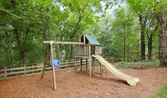 5165 Wellshire Pl, Atlanta, GA 30338