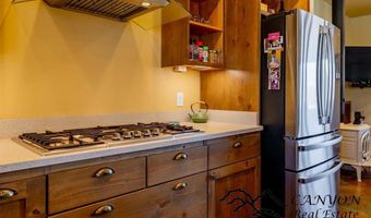 27 Teepee Ring Rd, Clark, WY 82435