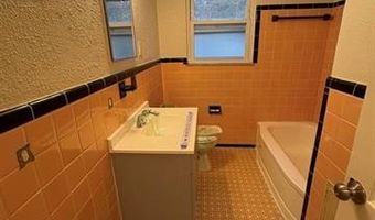 15879 Horger Ave, Allen Park, MI 48101