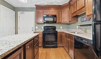 15 Saw Mill Dr 307, North Kingstown, RI 02852