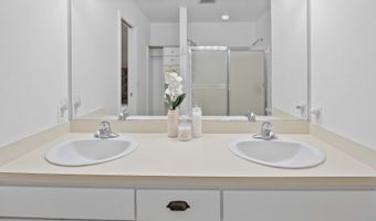 265 23RD St, Astoria, OR 97103