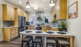 827 W 20th Ave, Anchorage, AK 99501