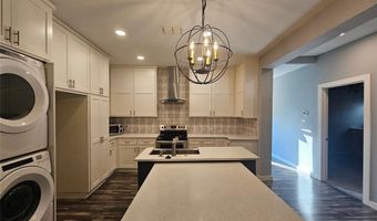 202 S Trappier St, Alvord, TX 76225