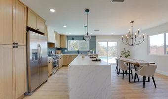 10236 Lake Meadow Ln, Escondido, CA 92026