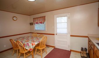 836 DEVENNEY Dr, Bellmawr, NJ 08031