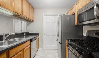 799 Addington Ln, Ann Arbor, MI 48108