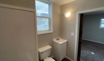 108 N Main St, Batesville, IN 47006
