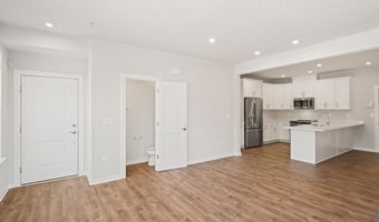 20364 NEWFOUNDLAND Sq, Ashburn, VA 20147