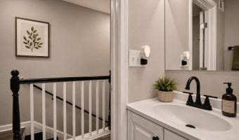 12 S SMALLWOOD St, Baltimore, MD 21223