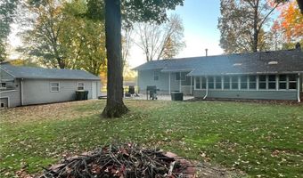 10306 Hemlock St NW, Annandale, MN 55302