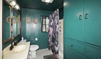 311 WILKERSON Ave, Groom, TX 79039