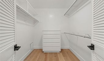 28925 Medea Mesa Rd, Agoura Hills, CA 91301