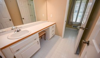 114 Valley Farm Ln, Acworth, GA 30102