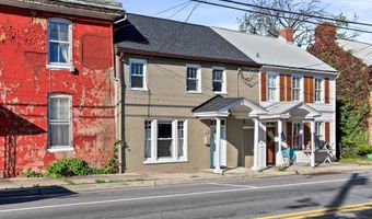 40 N MAIN St, Boonsboro, MD 21713