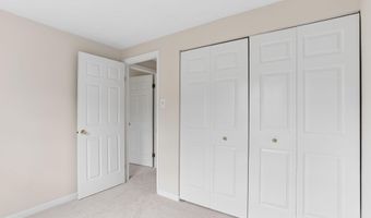 6033 HYDRANGEA Dr, Alexandria, VA 22310