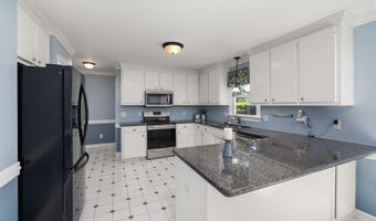 213 Windsor Dr, Angier, NC 27501
