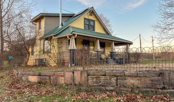 9372 State Highway PP, Ava, MO 65608