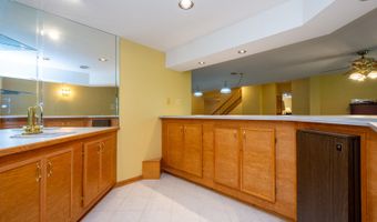 25047 W Palmer Ct, Antioch, IL 60002