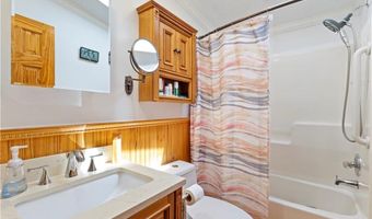 63 East Dr, East Providence, RI 02916