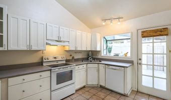 7700 Parkway Dr 2, La Mesa, CA 91942