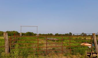 1130 15000 Rd, Altamont, KS 67330
