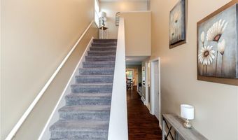 25 Venturi Grn A, North Providence, RI 02904