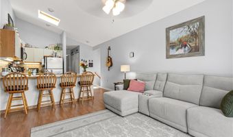 755 Williamsburg Cir, Warwick, RI 02886