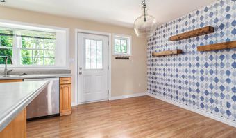 1017 Bluestem Ln, Ann Arbor, MI 48103