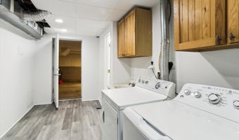 9915 ASHBURTON Ln, Bethesda, MD 20817