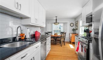 200 Heroux Blvd 1101, Cumberland, RI 02864