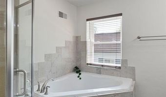 9850 Coventry Ln, Affton, MO 63123