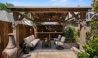 99 W 37TH St, Bayonne, NJ 07002