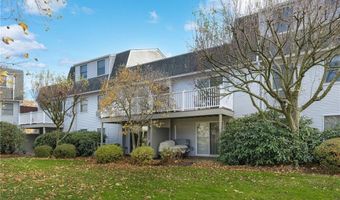 364 Bellevue Ave A6, Newport, RI 02840