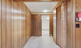 1823 Gramsie Rd, Arden Hills, MN 55112