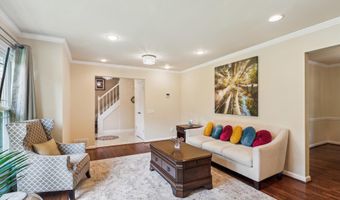8600 FOX RUN, Potomac, MD 20854