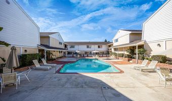 4800 Williamsburg Ln 138, La Mesa, CA 91942