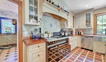 6907 BRADLEY Blvd, Bethesda, MD 20817
