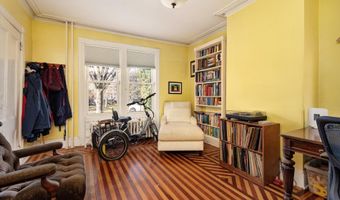 183 Oldfield Ave, Amityville, NY 11701