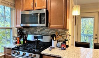 25 Pinedale Rd 3, Boston, MA 02131