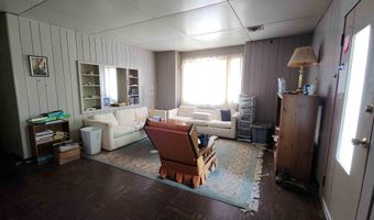 314 E Gilmore St, Angola, IN 46703