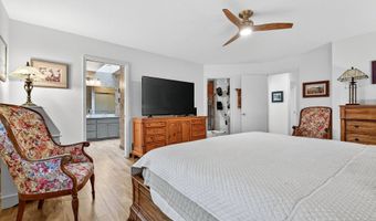 15100 SW GULL Dr, Beaverton, OR 97007